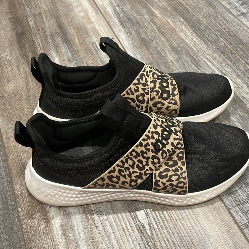 Adidas Puremotion Adapt Leopard and Black - Picture 4 of 9